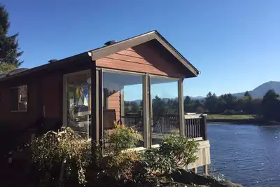 Image de Rivers Edge Cottage Ă la cĂ´te de l'Oregon