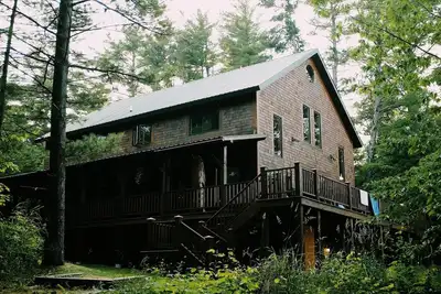 Image de Lake Superior Beachfront, 4+ Bedrooms, Spectacular Timberframe Home