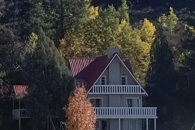 Image de Beau lieu de vacances en famille dans les montagnes