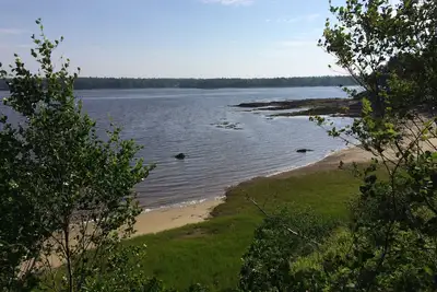 Image de Paradis! Partagez notre péninsule privée sur la baie, à court ou long terme, toute l'année