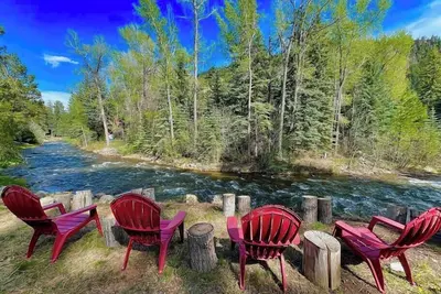 Image de Log Cabin sur la rivière de la Floride, à 15 minutes de Durango