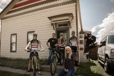 Image de Course PRÊT! Grande maison au centreville Planifiction Réunion/Ski/Randonnée/Vélo