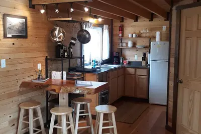 Image de Emplacement fantastique, nouvelle cabane près du parc national des Glaciers