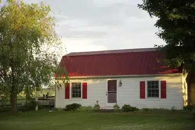 Image de Adorable chalet entouré de fermes amish. Sur le terrain d'un B & b historique.