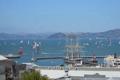 Image de Spectaculaire Bay et vue sur la ville