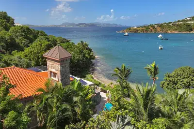 Image de Beach Estate - Island Stone Caribbean Beach Side Villa