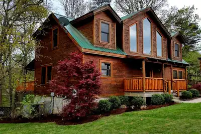 Image de Gated Community Proche De Fall Creek Falls!