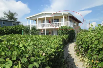 Image de Magnifique Condo Gulf Front! 1 chambre à coucher sur la plage!