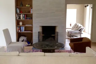 Image de Luxe, Barn moderniste dans Pacifique Nw Connecticut - étang de natation privée!