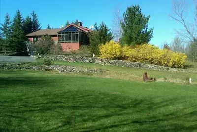 Image de Escapade Catskills privée moderne avec de magnifiques vues sur la montagne