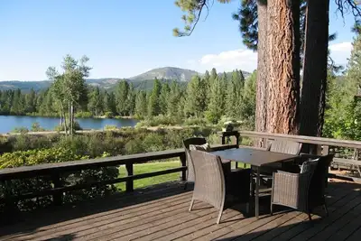 Image de Vues spectaculaires - Sur Graeagle Creek en face de la Mill Pond