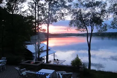 Image de Grand front de mer captivant des vues de coucher de soleil