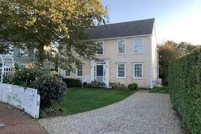 Image de Réservez maintenant pour 2020!