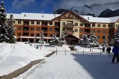 Image de Premium Gold rating, Ski in + out, débrayage au 1er étage! Vues et AMÉLIORATIONS!