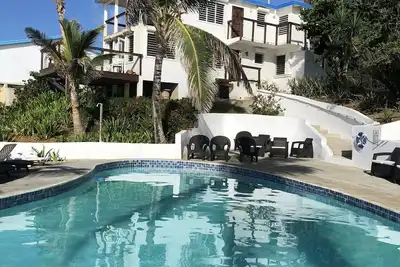 Image de FENĂŠTRES De La Mer / St. Croix @ SeaClusion / Cane Bay / Ocean Front 1br 1ba