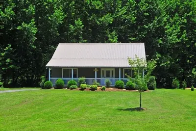 Image de Venez profiter pêche à la truite dans le ruisseau Rushing