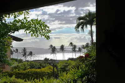 Image de Wailea Ekahi 1b Condo de luxe 1bd 2ba au 1er étage avec vue sur l'océan récemment rénové