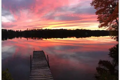 Image de Cottage 2 chambres sur le lac! (6 couchages)