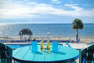 3 Bdrm Sandy Beach dans les touches du milieu