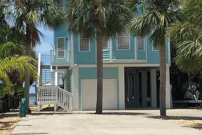 Image de Beaux couchers de soleil de l'embouchure de la rivière Steinhatchee.