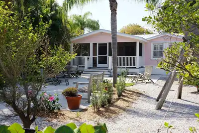 Image de Cottage de charme dans le village historique de Boca Grande