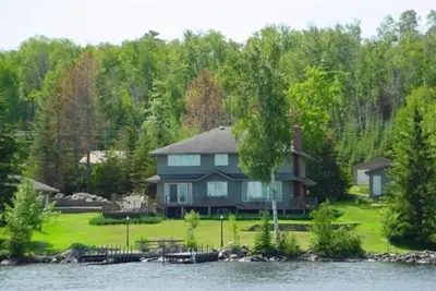 Image de Une maison du lac indescriptible sur le lac Vermilion Cook * SPÉCIAUX * Email pour demander!