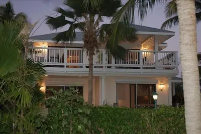 Image de Villa de charme \"Les Palmiers\" à St Peninsula Beach Club de James, Antigua