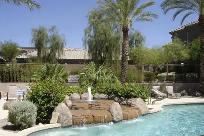 Emplacement, emplacement, emplacement. . . North Scottsdale Gem