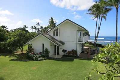 Image de Maison des Eaux céleste à Maili Point - Oceanfront Beauté