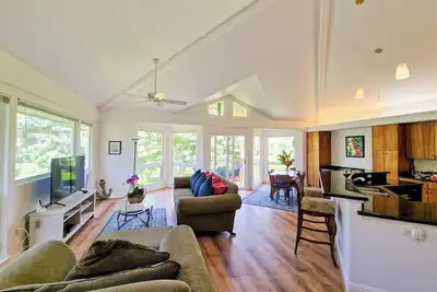 Image de Marchez jusqu'à la plage et au coucher de soleil - Villa Luxury Princeville / Hanalei