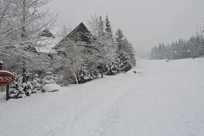 Image de Incroyable Ski In Ski Out, Rénové 1 Lit (4 personnes) Unité