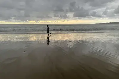 Fantastique maison de plage sur une plage isolée