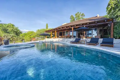Image de Maison 5 chambres + bateau privé / capitaine et chef à Península Papagayo!