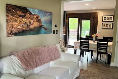 Image de Une maison de campagne dans la ville d'Ann Arbor