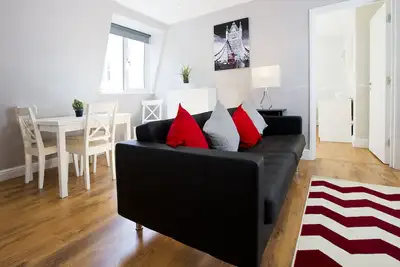 Image de Quintessential Mews Flat