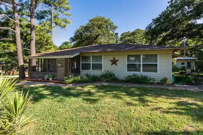 Image de Sherwood Pines Inn - 2 chambres spacieuses à Texoma pour 6-8 personnes.