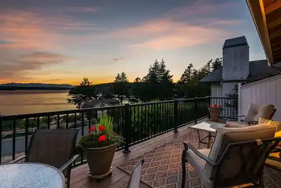 Image de Une vue imprenable, beaucoup d'espace pour se détendre avec Ac et des jeux pour à la fois intérieur et extérieur