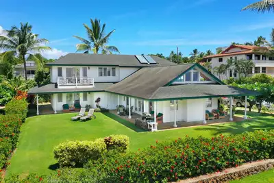 Image de Immense Oceanview 3 Br / 4Ba Accueil, 40 secondes à pied de l'océan, tarifs de dernière minute