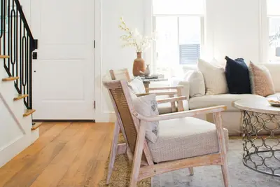 Image de Guesthouse Charleston: Brand New 4 Bed Maison / Parking / 1 bloc à Upper King St