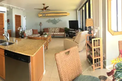 Image de Location de condo de luxe 2 chambres climatisée face à la mer - 35 pieds de l'eau