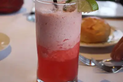 Image de Entièrement équipée, luxueuse maison de vacances privée 2 Br / 2 Ba!