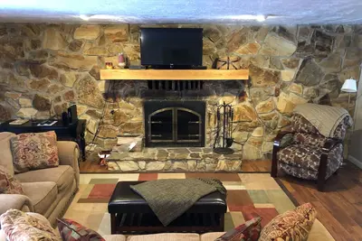 Image de Forest Lake House, 6 couchages, Home Premium!