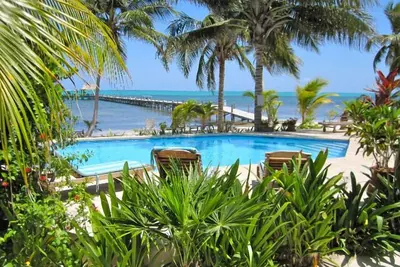 Image de Villa Natalia, Spectacular Penthouse 3Bd / 3Ba sur la plage, Beach Pool, Pier Palapa