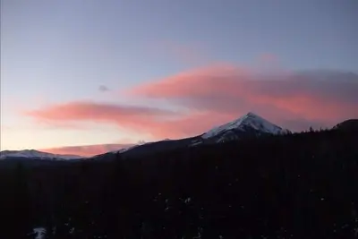 Image de Vue imprenable sur le mont et le lac Dillon à partir de 2bd, 2ba Condo