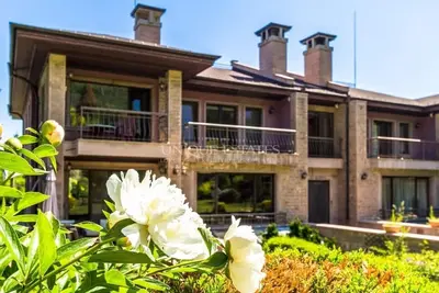 Image de Belle Villa Pranamaya Green, vue imprenable au pied de Vitosha moutai