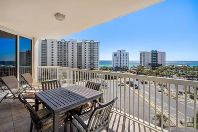 Image de L'automne se remplit! Réservez maintenant - Vues sur le golfe, accès à 3 piscines et centre de remise en forme!