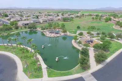 Image de Diamond in the Desert. . . Vacances dans ce magnifique bijou!