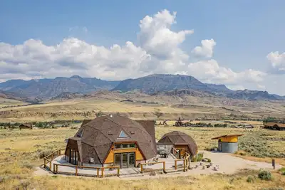 Image de Unique Accueil Près de Yellowstone, surplombant la vallée Wapiti