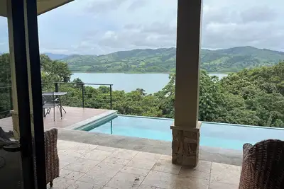 Image de Sur le lac Arenal - Près de la Fortuna et du volcan Arenal - Wifi gratuit