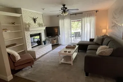 Image de Maison privée au milieu de Dallas / Ft. Vaut